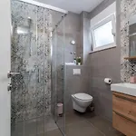 Dalmata Apartment *