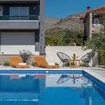 Apartment Dalmata *