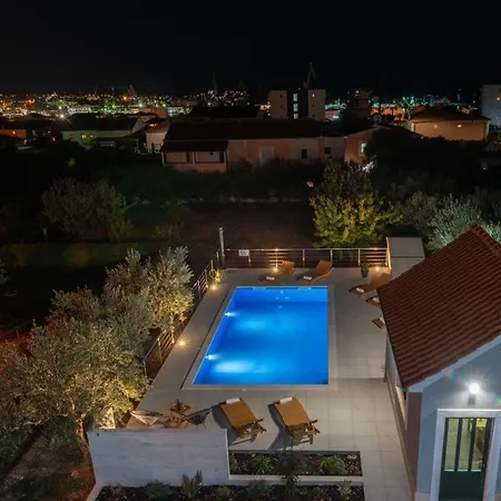 Dalmata * تروغير