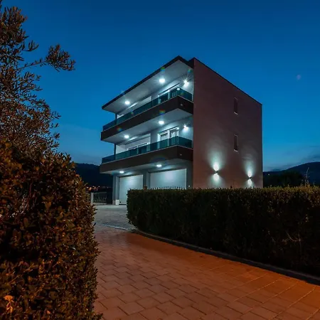 Dalmata Apartment Trogir