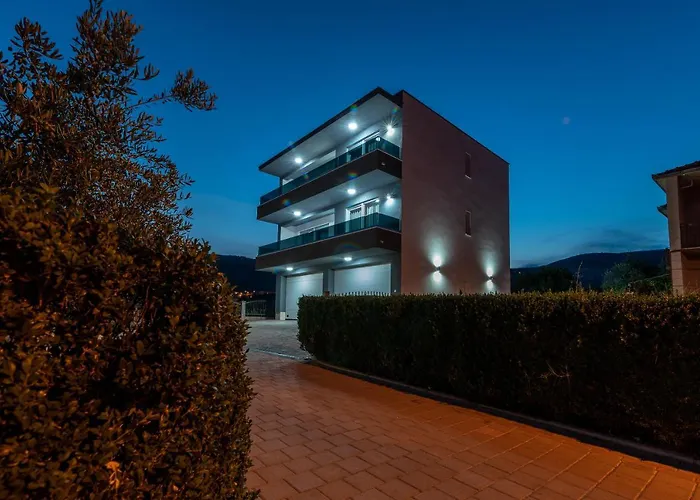 Dalmata Daire Trogir